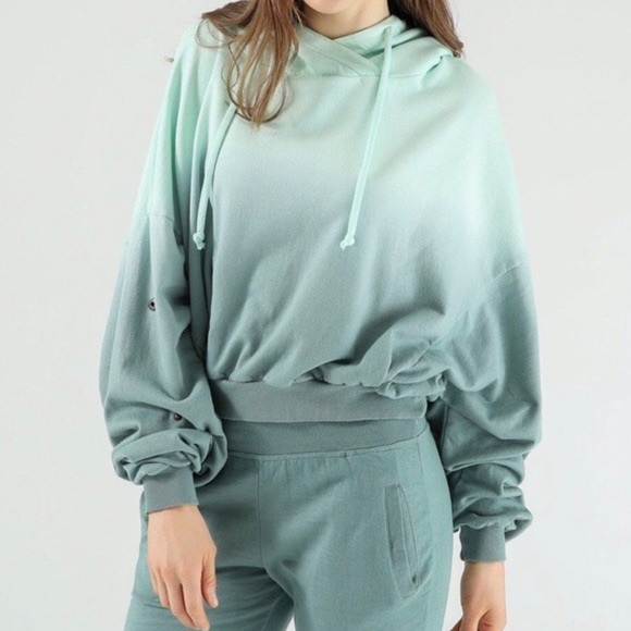 Young Fabulous & Broke Teal Ombré M/L Sweatshirt - Picture 2 of 11